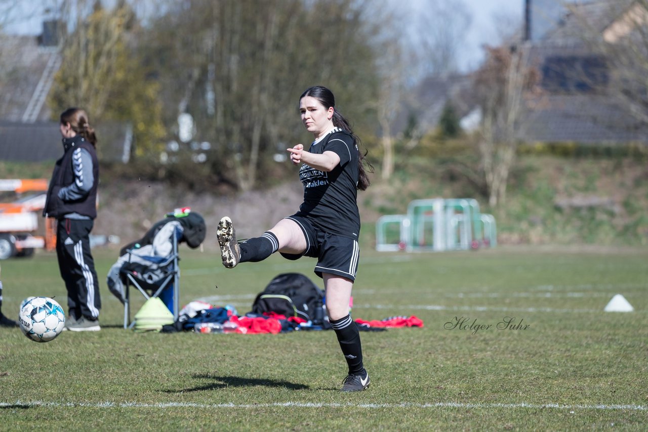 Bild 104 - F SG Daenisch Muessen - SV Boostedt : Ergebnis: 0:2